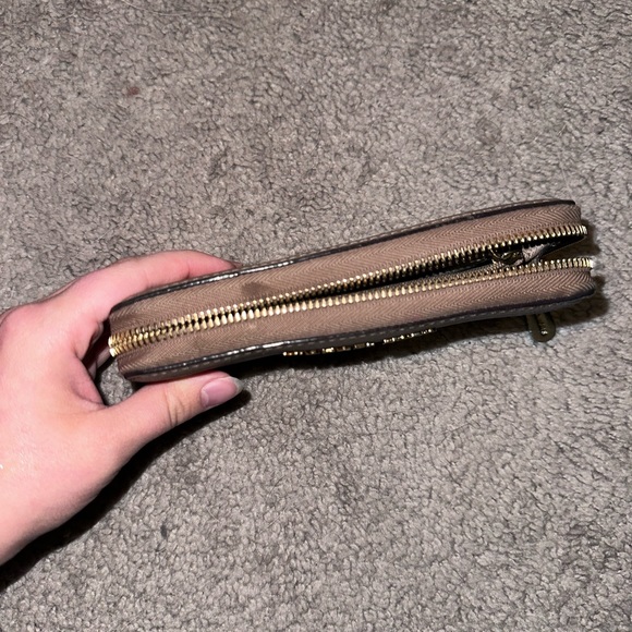 Michael Kora wallet - Picture 4 of 5